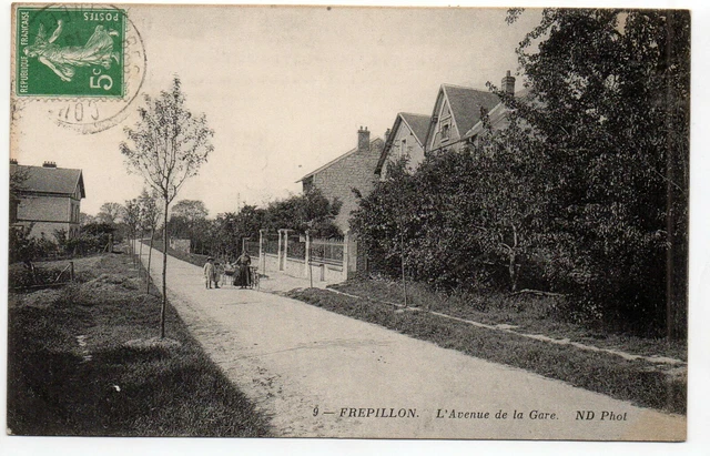FREPILLON - Val d' Oise - CPA 95 - l' Avenue de la Gare