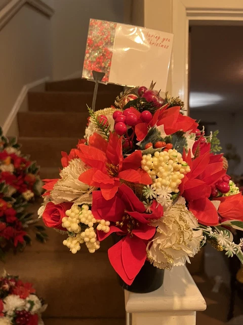 Quality Artificial Christmas  Arrangement Grave vase / Memorial / Crem Pot Red