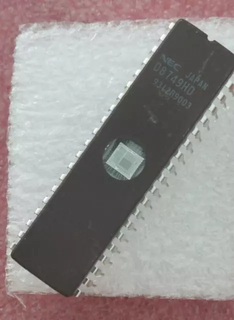 NEC - D8749HD - 8-Bit Single Chip Hmos Mikrocomputer - Gelöscht - Usato