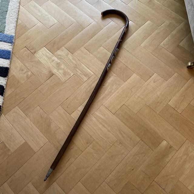 ANTIQUE GERMAN WALKING/HIKING Stick/Cane Crook Handle 3 Badges 36