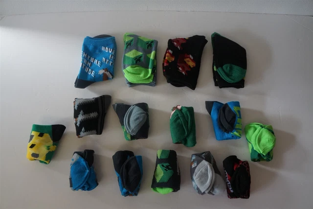 Minecraft 15 Pair Socks Kids Size S Shoe size 5.5-8.5 New NO PACKAGING