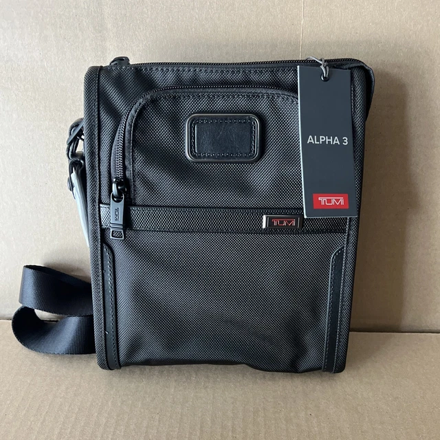 TUMI Alpha 3 Pocket Bag Small 2203110 Black