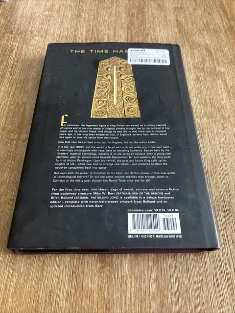 Camelot 3000: The Deluxe Edition DC Comics Hardcover Graphic Novel HC DJ 2