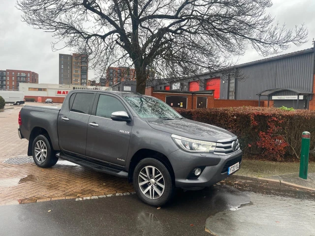 2020 Toyota Hilux Invincible D/Cab Pick Up 2.4 D-4D Auto PICK UP Diesel Automati