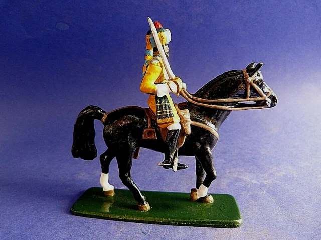 2 Soldats Britanniques Armée Des Indes - Frontline Figures, Plomb Peint, échelle 1:32 (60mm)
