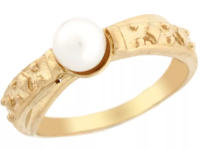 10k or 14k Yellow Gold Freshwater Cultured Pearl Unique Band Solitaire Ring