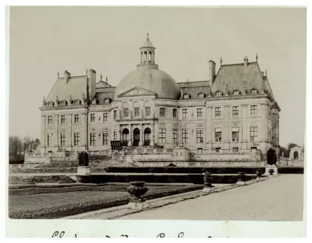 France, Vaux-Le-Vicomte, Vue du Château de Vaux le Vicomte, Vintage print, circa