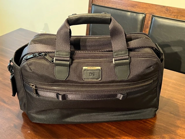 Tumi Alpha Bravo Fleet Day Duffel - Black