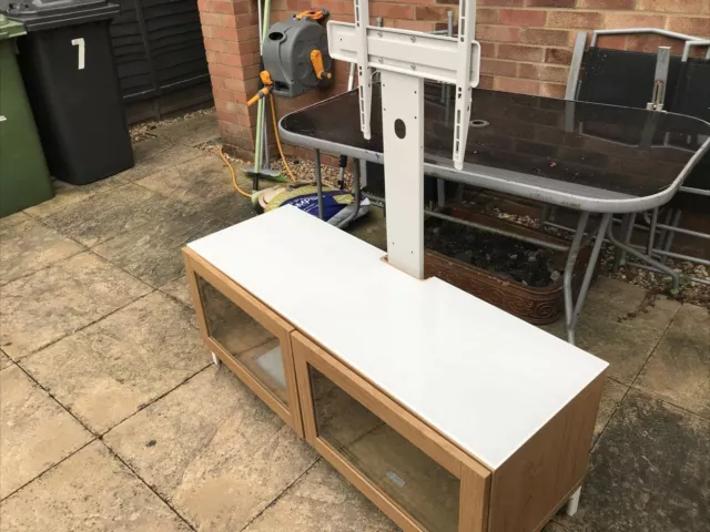 Ikea tv clearance bracket besta