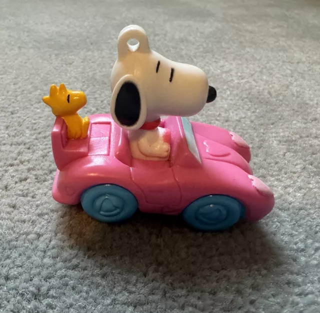 Peanuts Snoopy And Woodstock In Pink Car PVC figure Keychain