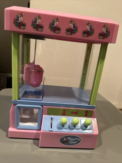 Bundaloo Big Rig Claw Machine Arcade Game - Miniature Candy