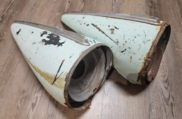 1940 CHEVROLET MASTER DELUXE Lt & Rt HEADLIGHTS GM OEM