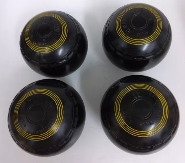 Almark Clubmaster Lawn Bowls x 4 Size 5 - medium. BIBC K 01 NO BOX