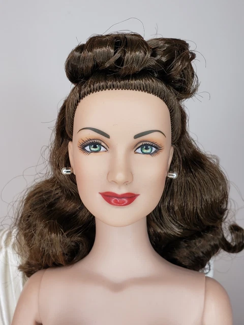 Betty Ann Essence Of Night 16" Doll 2007 Le300 Brenda Starr Tonner Effanbee Nude Betty Ann Essence Of Night 16" Doll 2007 Le300 Brenda Starr Tonner Effanbee Nude