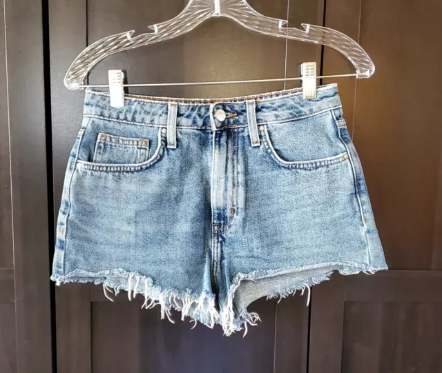 Forever 21 Jean Shorts Distressed High Rise Cut Off Denim Blue Women’s Size 25