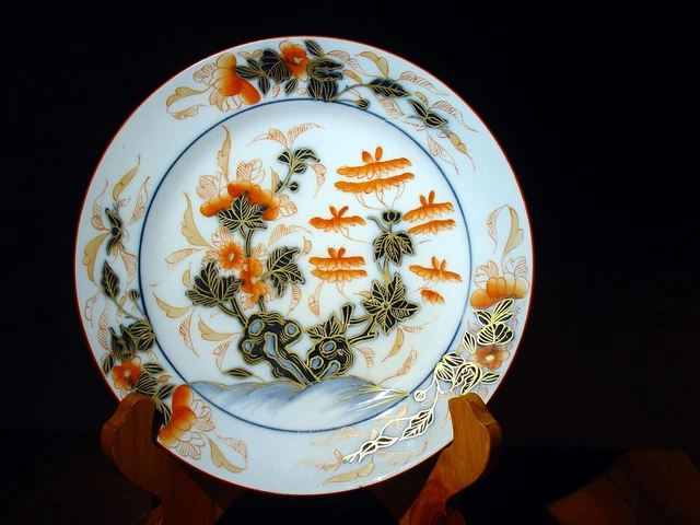 Porcelaine de Bayeux assiette dite bleu rouge et or, période Langlois, Caducée