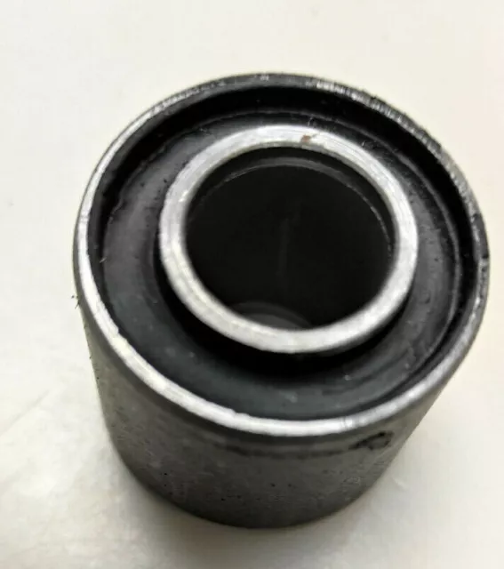SILENT BLOCK BOCCOLA GOMMINO AMMORTIZZATORE YAMAHA XP T MAX mono POSTERIORE TMAX
