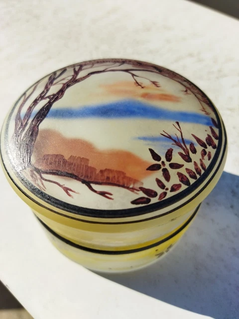 Ancienne boîte à bijoux en verre - France