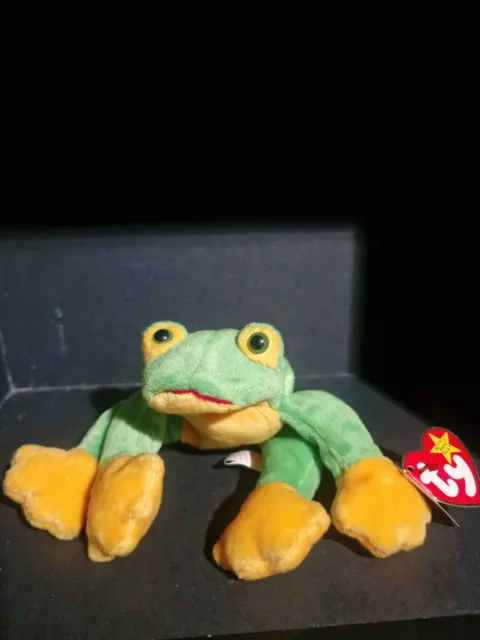 Rare Smoochy the Frog Beanie Baby 