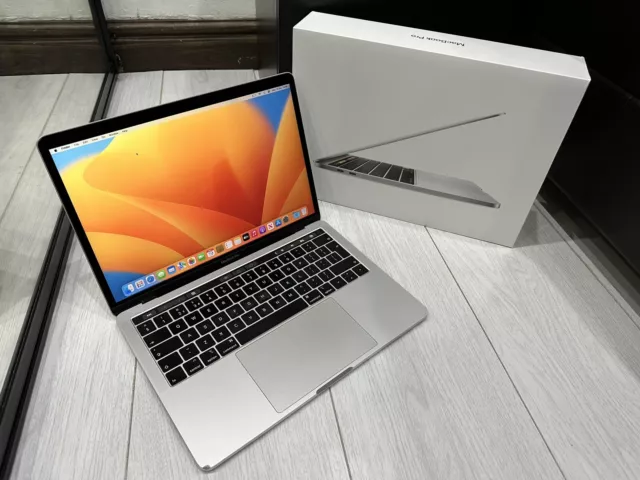 Apple MacBook Pro Retina 13.3" 2018 Touch Bar 512GB SSD 16GB Ram 2.7GHz Core i7