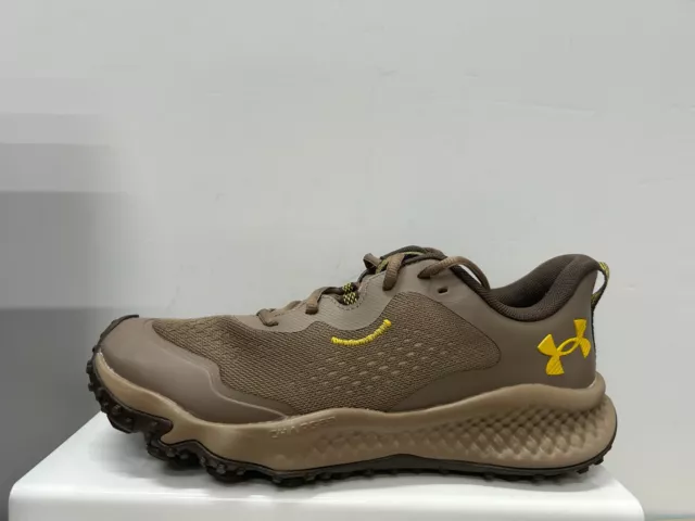 Under Armour Charged Maven Trail MENS UK 8 US 9 EU 42.5 REF 2461-