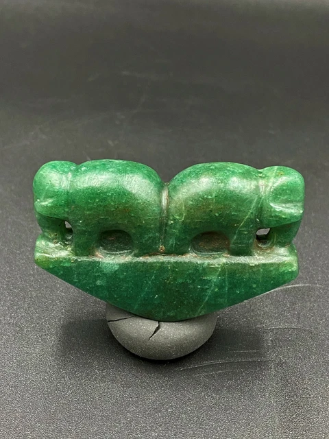 Ancient Pyu culture Aventurine jade carved two elephants figure bead south Asia