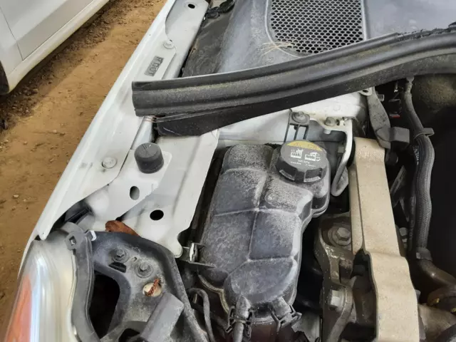 Used Engine Coolant Reservoir fits  2016  Volvo xc60 2.0 Grade A