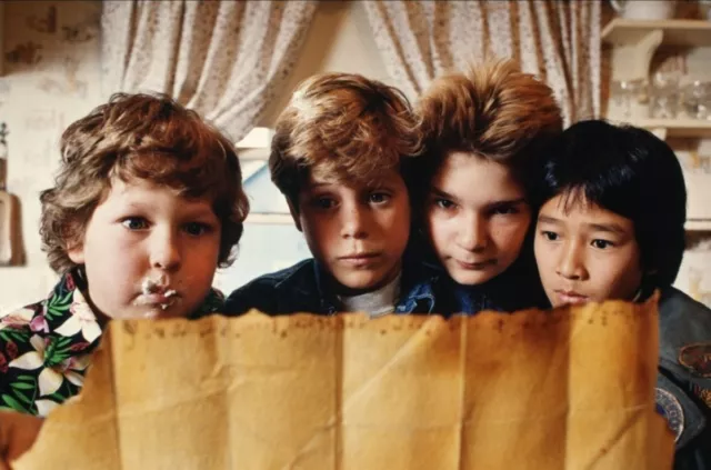 Goonies Cast 8x10 Picture Celebrity Print