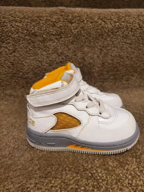 Nike Air JORDAN 5 Fusion White/Orange Toddler Size 4C shoes 318611-181
