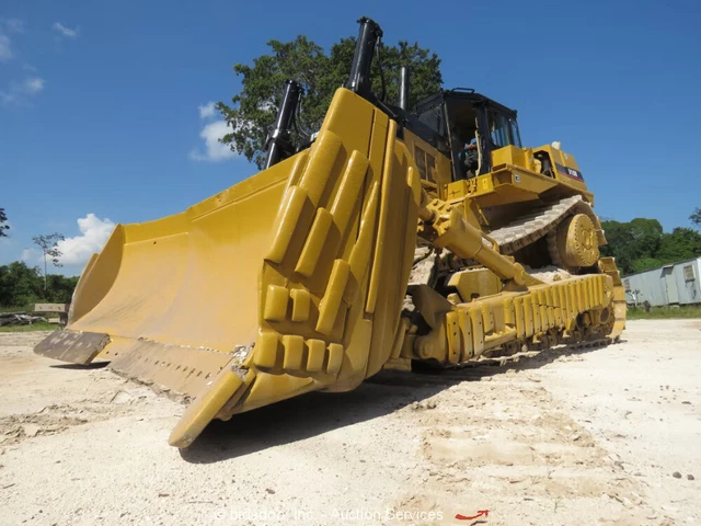 Caterpillar D10R Crawler Dozer Tractor SU Blade Ripper 570HP Rebuilt CAT bidadoo