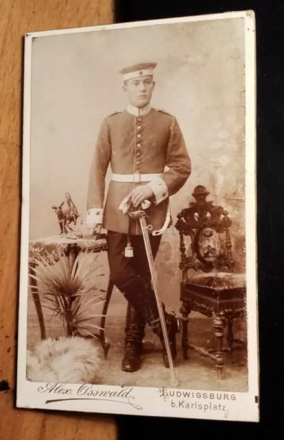Soldat in Uniform mit Säbel - Offizier Ulan ? CDV Alexander Osswald Ludwigsburg