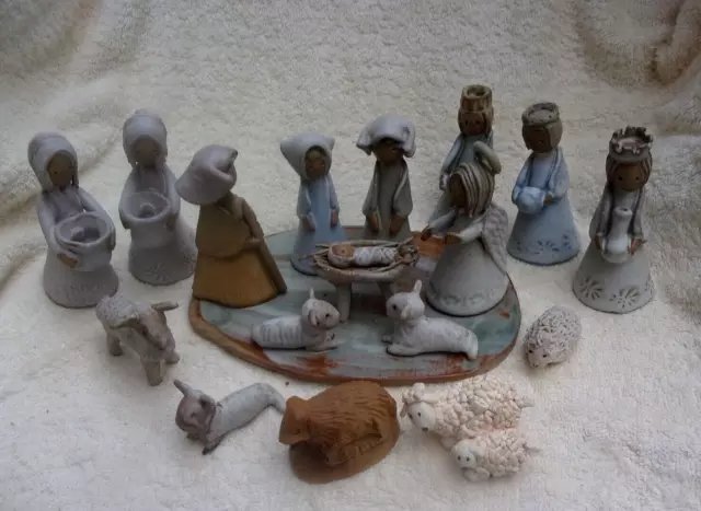 Superbo presepe, ceramica fatta a mano. Unico