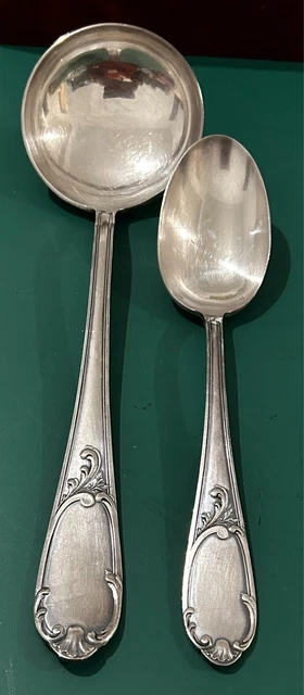 Orfevrerie FRANÇOIS FRIONNET partie de menagere métal argenté style louis 15 comprenant 55 pièces dans un coffret bois à restaurer - France