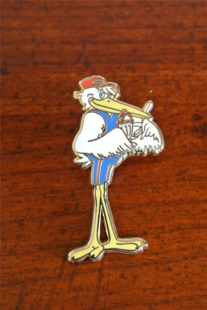 Disney DSSH DSF Alice in Wonderland Cage Bird Pin Traders Delight GWP LE 300 PTD
