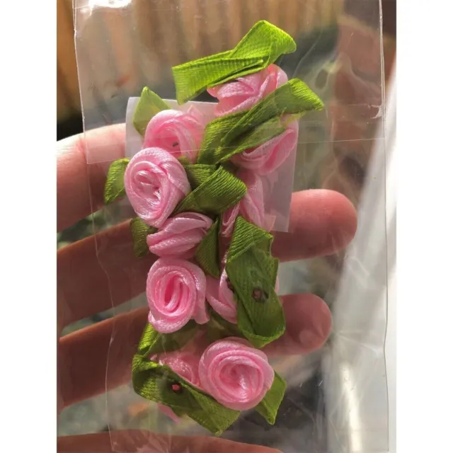 50 X Mini Small Light Pink Satin Ribbon Rose Buds Flowers with Green Leaves