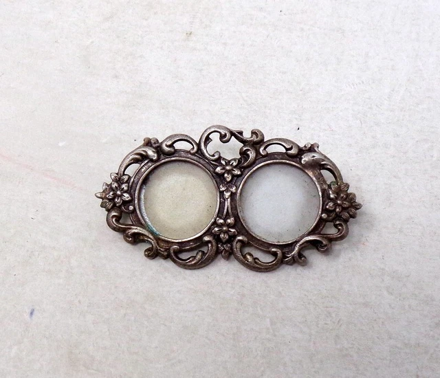 Broche Ancienne Porte-Photo - Décor Floral Style Art Nouveau - Occasion