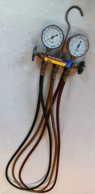 Ritchie Yellow Jacket Test and Charging Manifold R12, R22, R502 W/ NRP Hoses