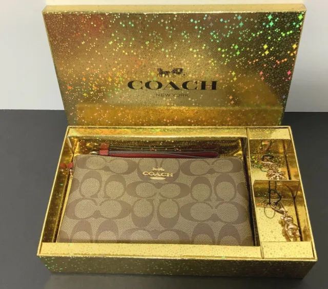 Coach Boxed Xmas ZIP Wristlet In Signature Canvas with 2 Charms C1748 New