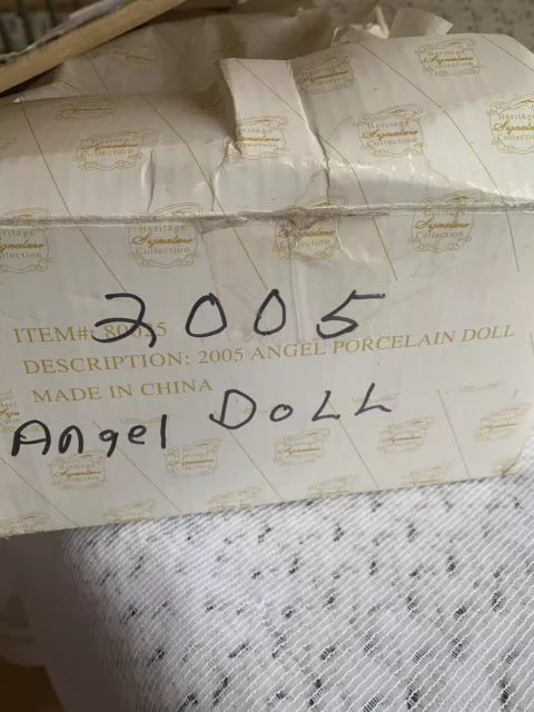 2005 Angel Porcelain Doll Heritage Signature Collections Item 80025 18" 8