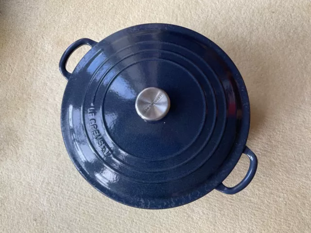 Le Creuset Signature Cast Iron Round 28 cm round casserole