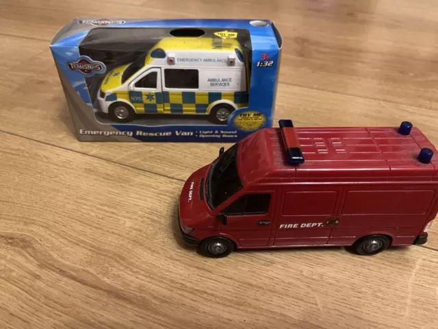 1:32 Scenery Emergency  Vans