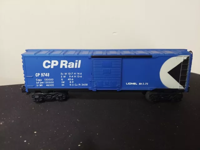Lionel  O & O27 Gauge, CP Rail Box Car 6-9748