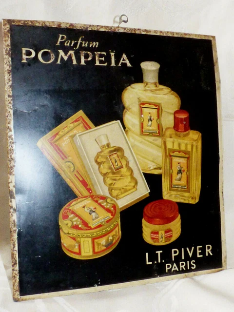 Toupie publicitaire de comptoir « Izarra - liqueur de la Côte basque