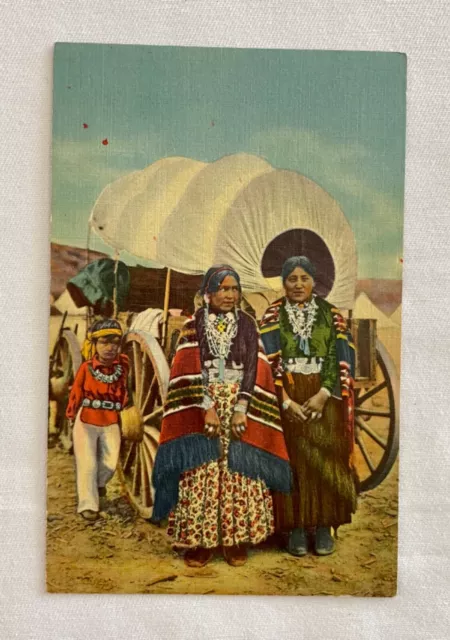 VTG Postcard..Native American Navajo Women in Native Garb..