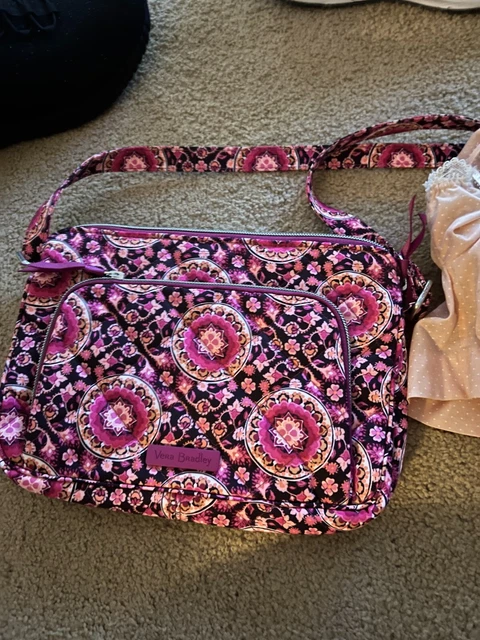 Wow Vera Bradley Crossbody Little Hipster Iconic RFID Raspberry Medallion - New