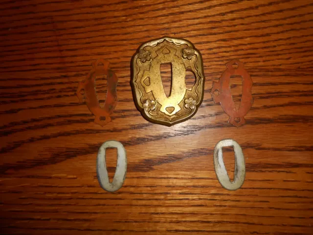 Nice WW2 Japanese Sword, Shin Gunto, Tsuba and Seppa, Non Locking Type #0422