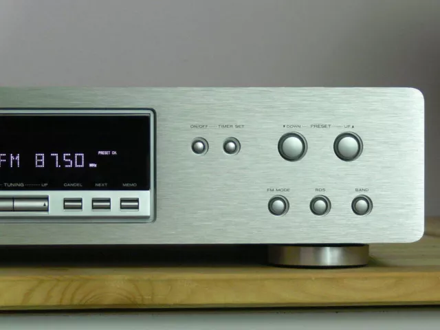 Marantz ST-6001  Stereo Tuner 3