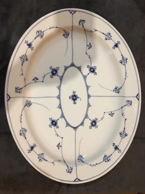 Royal Copenhagen Blue Fluted Plain. Large Oval Dish No 100 L