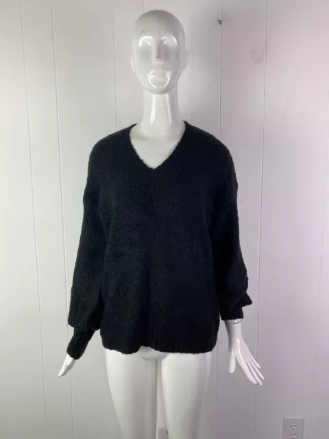 NWT Kensie Women’s Black V Neck Fuzzy Boucle Sweater Size S