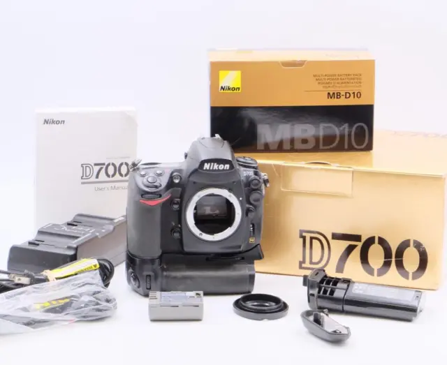 Nikon D700, 12MP DSLR + MB-D10 Grip & 25k Shutter Count - MUST SEE! (1757)